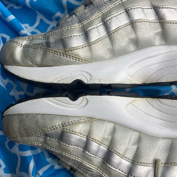 Nike Air Max 95 Womens size 8.5 Silver bullet QS cool grey platinum rare wmns og - Picture 13 of 15